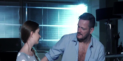 Lena Reif - Offers Her Pussy To Her Hard Working Man 6 Min