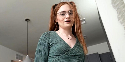 Ginger Step Daughter With Braces Reese Robbins Gets Creampied By Perv Step Dad - DadCrush