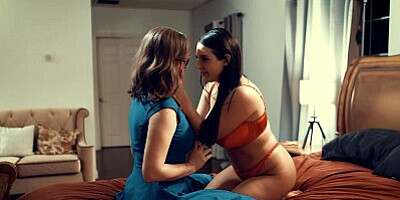 TRUE LESBIAN Suburban Wife Jay Taylor Can't Take Eyes Off Angela White