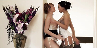 Skillful Eva Berger and Anna Rose at brunette video