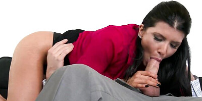 Flexible brunette Romi Rain is enjoying intensive penetration