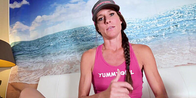 Fit-as-fuck MILF dealing with a hard dick in POV