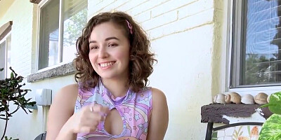 Ellie Murphy is a hot-ass stepdaughter who wants it deeper