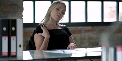 Angelika Grays has a tight little bum, ready to get GAPED