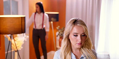 Lesbian women look sexy as fuck and screw each other