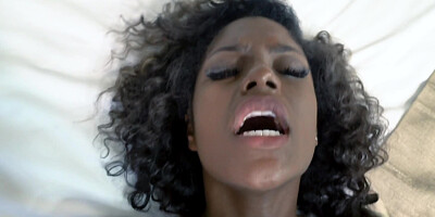Big love for sex brings Ebony chick with curly hair to casting