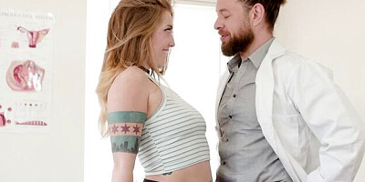 Alluring Electra Rayne - small tits movie - Family Hookups