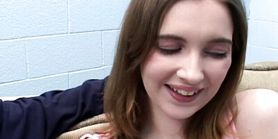 Notable Mia's babe video
