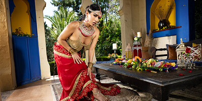 Indian beauty reveals her slutty side in an addictive solo