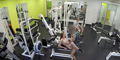 Amateur Euro chick gets her pussy screwed in the gym