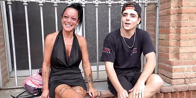 Watch adroit bunny's action