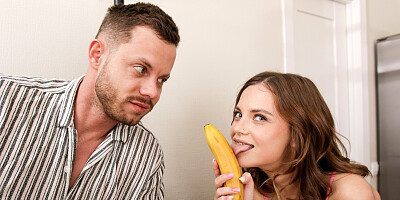Bella Gray getting both her holes gaped by Toni Bill