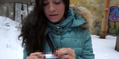 Sweet girl agrees to show her tight body for some money