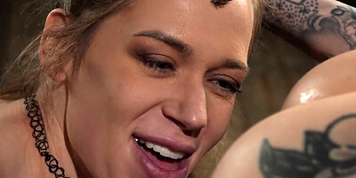 Inked mistress makes her girlfriend lick her cunt and butt