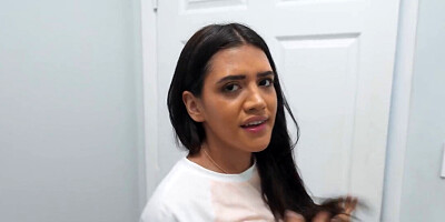 Batting cages fuck with horny brunette Alice Thunder