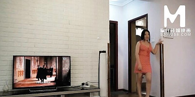 Alluring sweetie at blowjob scene