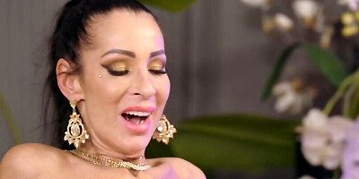 High definition screwing for one busty tall cougar