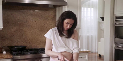 Pregnant girl is getting gangbanged by horny doctors