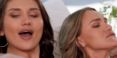 Two girls with hot bodies are going to get right off