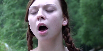 Nasty petite teen cums hard outdoors on dildo fucking