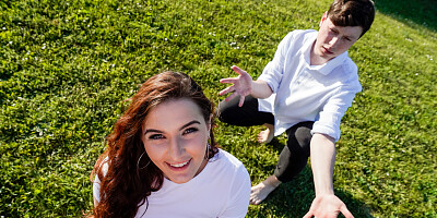 Young couple has some cuckold action at the city park