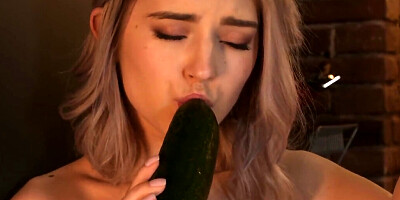 Eva Elfie gets dirty with fresh vegetables in the kitchen