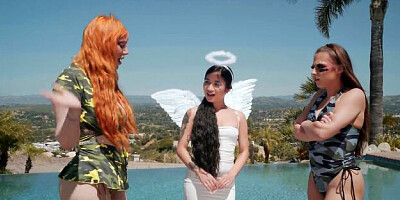 Watch dollish Gia Derza and Lauren Phillips's video