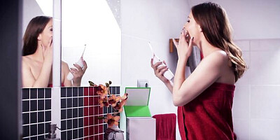 TLE - wet pussy video