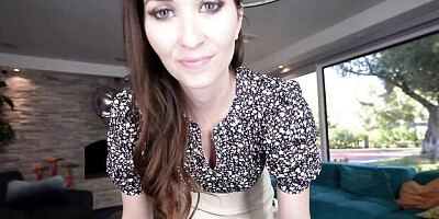 Aesthetic hottie Angelina Diamanti fucked in the missionary pose
