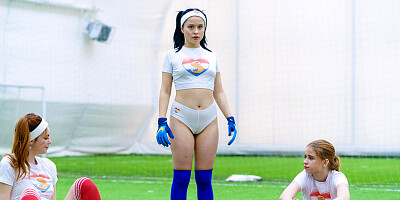 Hot girls with amazing bodies are having a lesbian orgy