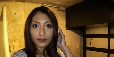 Asian superstar Aoi Miyama takes care of multiple dicks