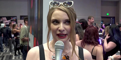 Porn Stars Describe the Taste of Cum