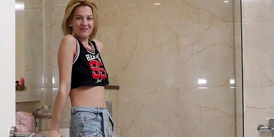 Marvelous patootie - pornstar action - Fucking Skinny