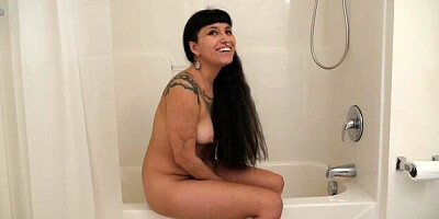 Watch elite Jade T. 's clip