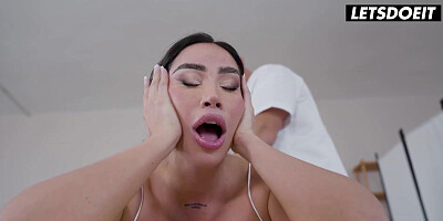 Massage Table Intimacy: Slow Fingering and Release