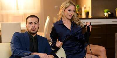 Maya Rose getting fingered while penetrated by Francis X