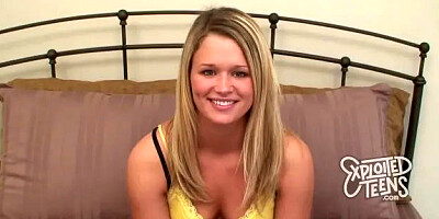 Gorgeous Tall Teen Sucks a Fat Cock
