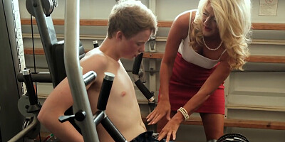 Blonde with fine curves helps a fine young fucker get off