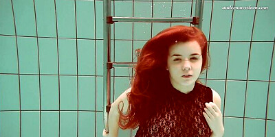 Underwatershow trailer with stunning truelove from Underwater Show