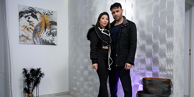 Cuckold has to watch as his Asian gf takes on a big dong