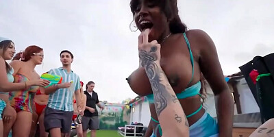 Watch sinful Amari Anne and Selina Bentz's trailer