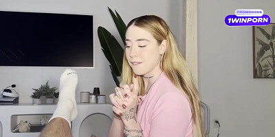 Woke Up with Morning Wood Sucked off by Beautiful Green Eyed Step Sis