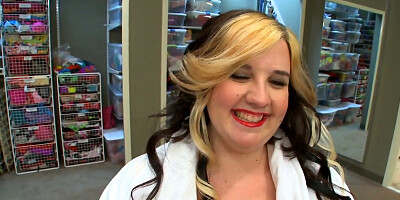 Marilyn White has a guy who wants to be INSIDE HER ALREADY