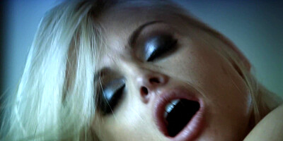 Jesse Jane rides lover's cock after giving him a solid blowjob