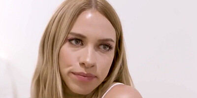 Khloe Kapri In Gets Naked For Her Boss At The Spa And Lets Him Take Her However He Wants