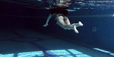 Diana Rius's swimming xxx by Underwater Show