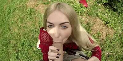 I Touch Her Big Russian Tits In Public Then I Fucked Her In The Park - Isabella Clark And Martin Gun