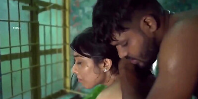 Sweaty Indian stepsiblings screwing when old folks are out