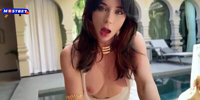 Greek Goddess Cosplay: Deepthroat to Creampie