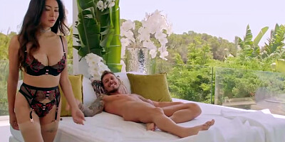 Luscious Hottie Rae Spends 24 Wild Hours with Chris